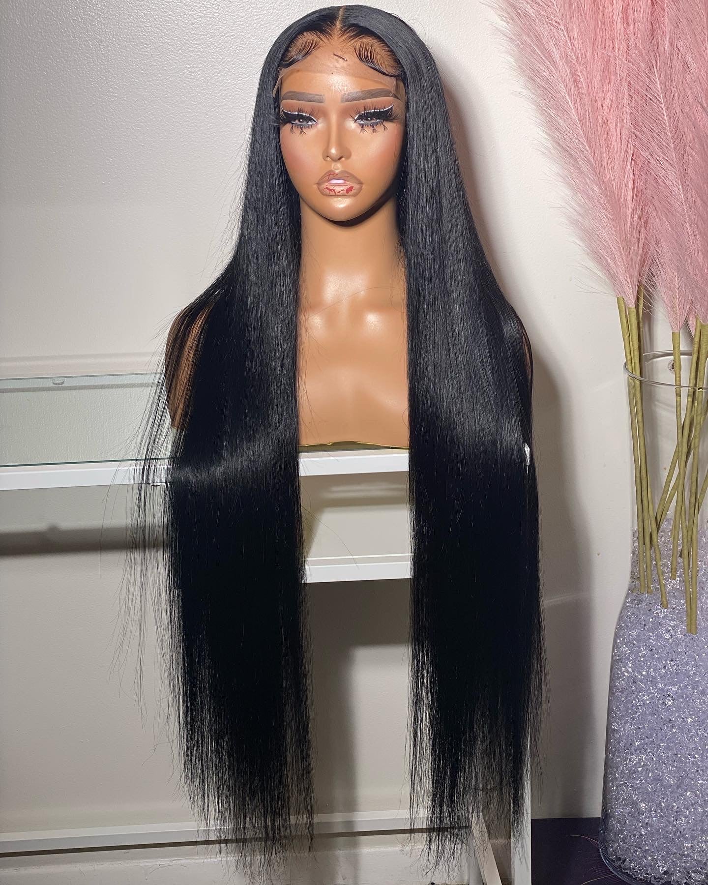 Naomi (PRE-ORDER)